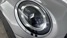 MINI Hatchback 1.5 Cooper Classic Premium 5dr Auto Petrol Hatchback